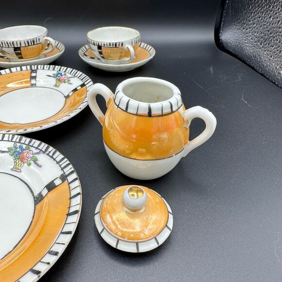 Vintage China Childrens Lusterware Tea Set made in Japan - Picture 6 of 11